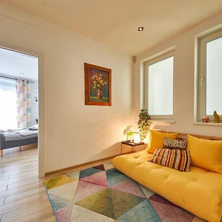 Pineapple Apartment Братислава Экстерьер фото